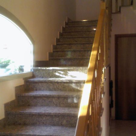 Albergo Magrini Della Genga Genga  Exteriör bild