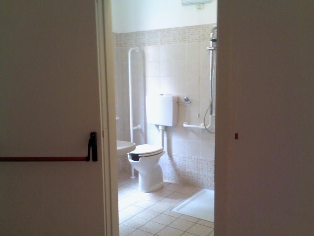 Albergo Magrini Della Genga Genga  Exteriör bild